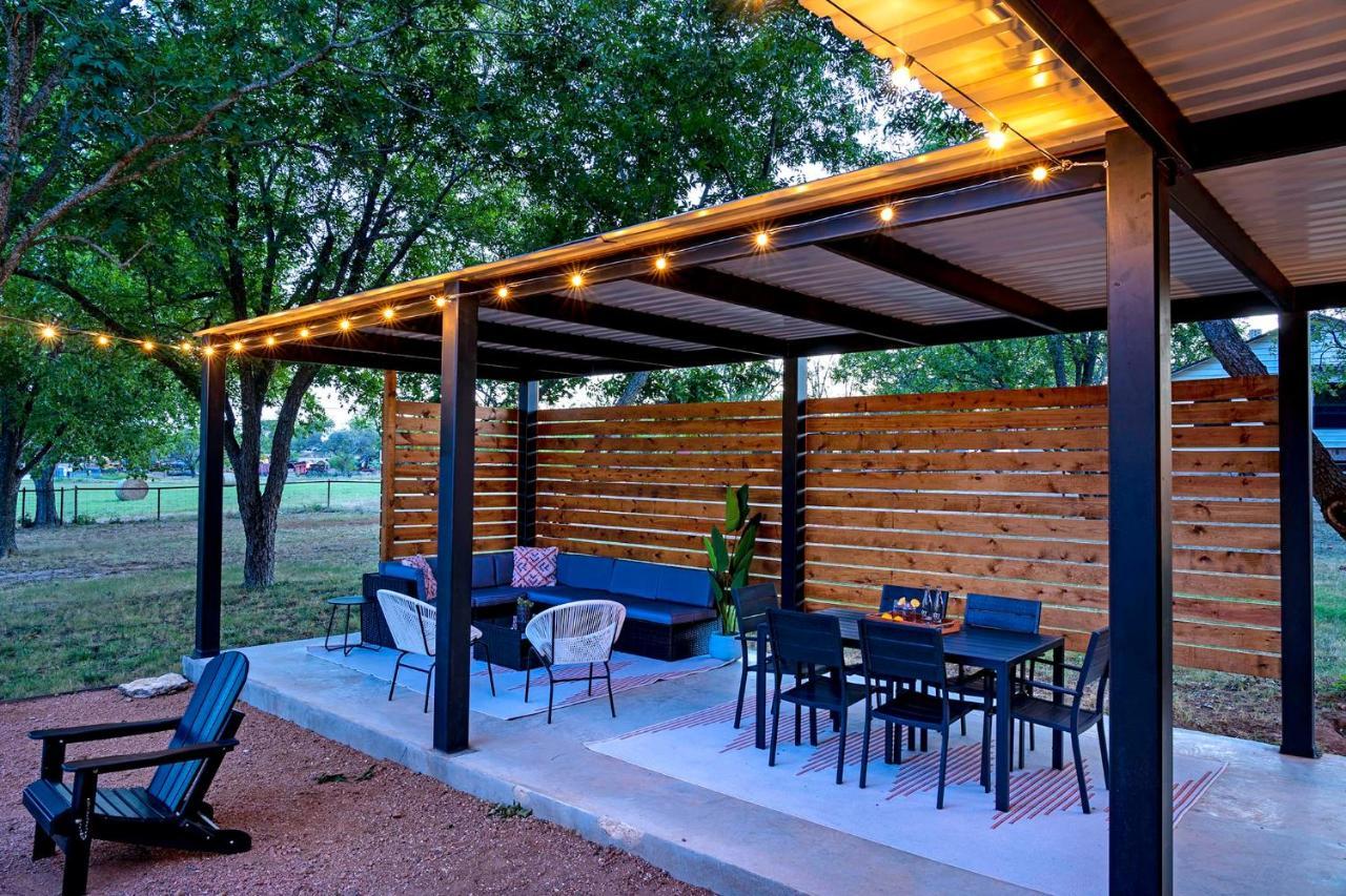 Container Haus Pet Friendly With Cowboy Pool Villa Fredericksburg Eksteriør bilde